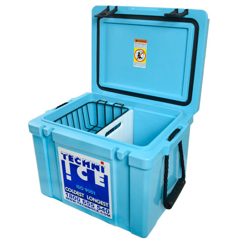 Techniice Classic Hybrid Ice box 25L Light Blue *PREORDER FOR JULY DISPATCH *FREE 6 REUSABLE DRY ICE PACKS VALUES $32.95