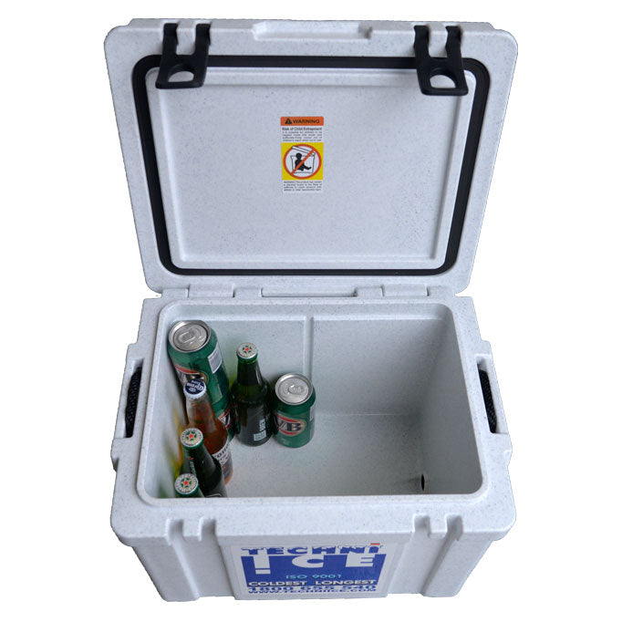 Techniice Classic Hybrid Ice box 25L White *FREE 6 REUSABLE DRY ICE PACKS VALUES $32.95 *FRESH STOCKS JUST ARRIVED